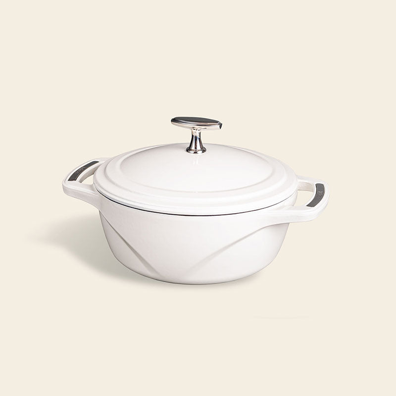Lodge Heritage USA Enamel™ Cast Iron Dutch Oven - Image 6