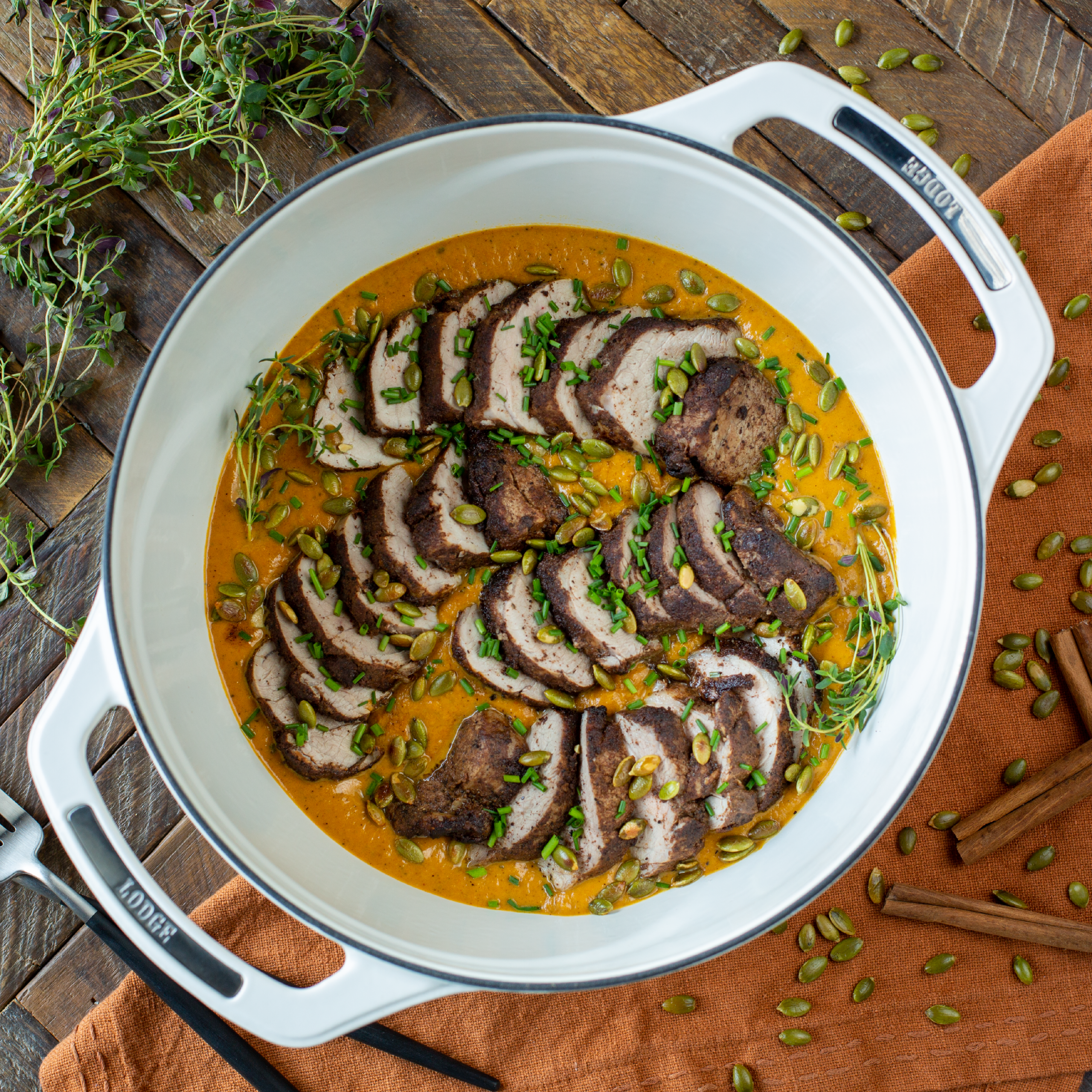Lodge Heritage USA Enamel™ Cast Iron Dutch Oven - Image 128