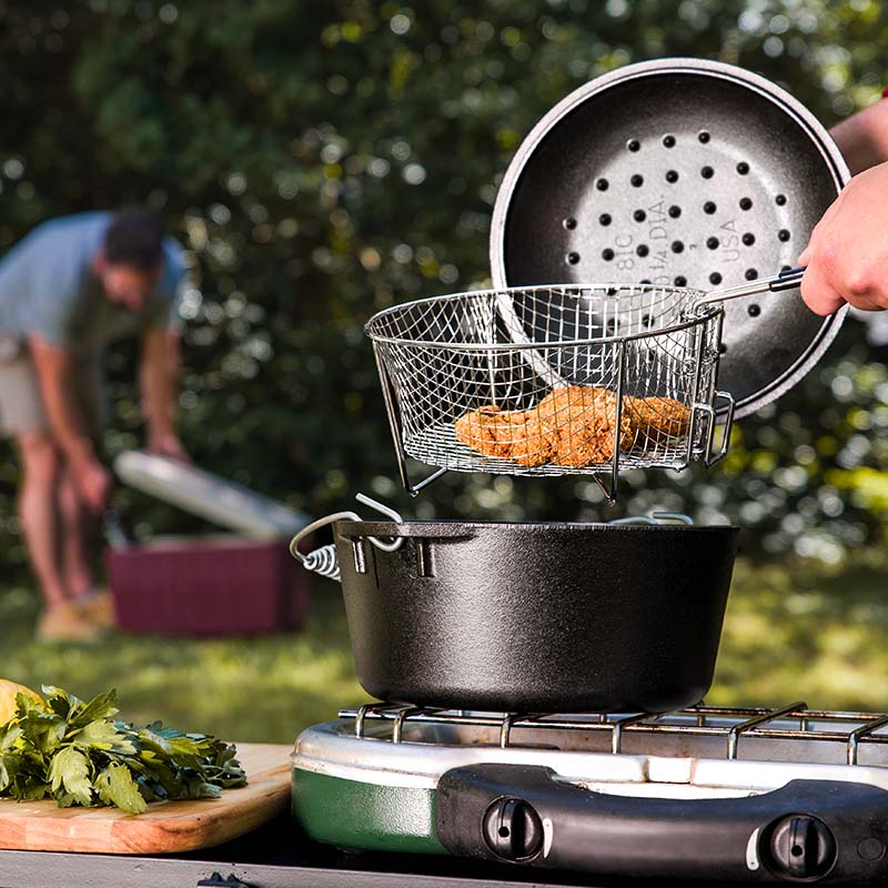 Lodge Heritage Seasoned Cast Iron Dutch Oven Frying Set - Image 5