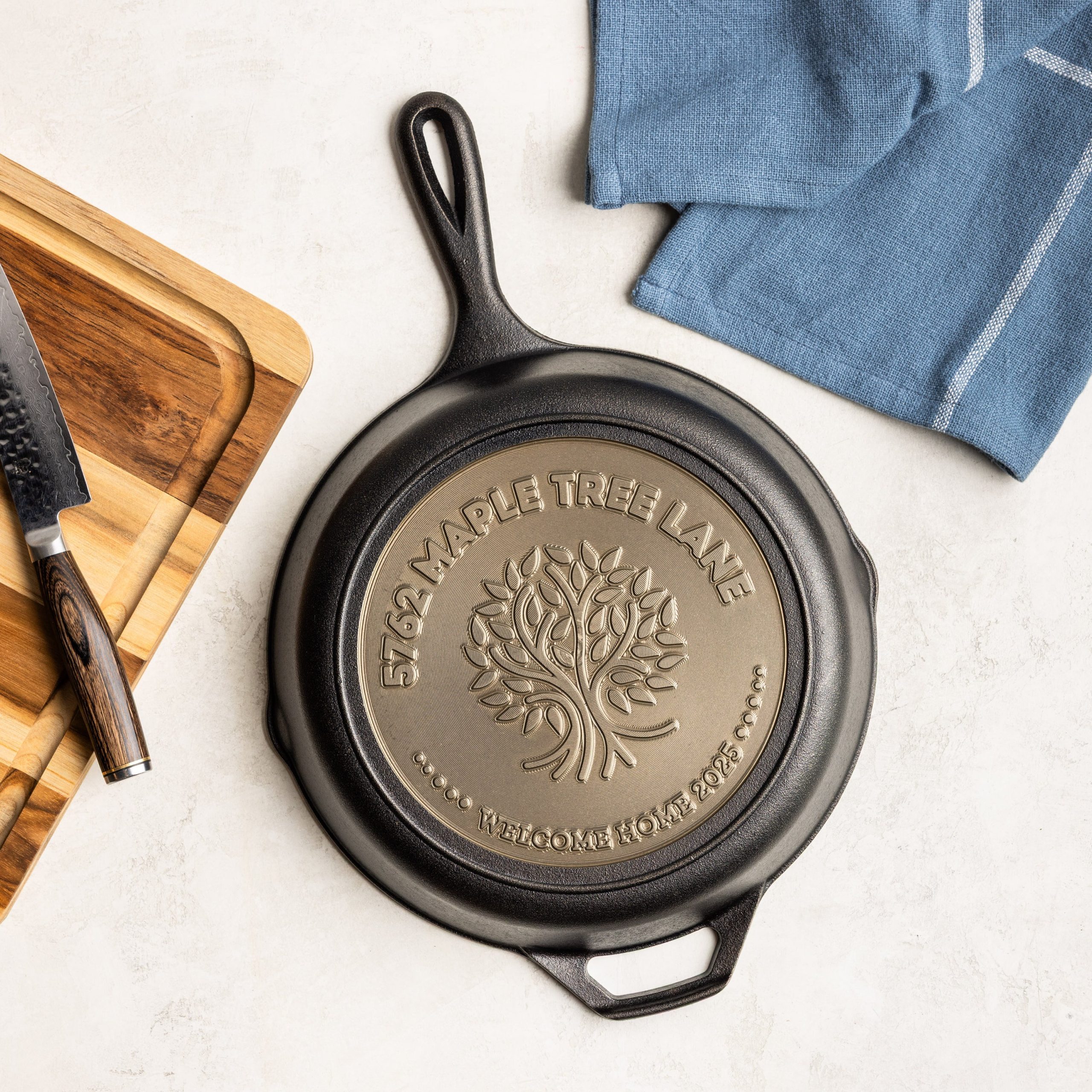 Lodge Heritage Custom Engraved Tree Skillet - Image 7