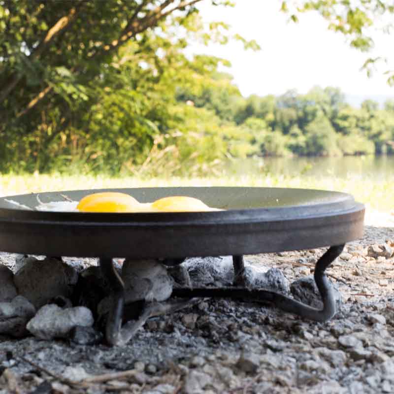 Lodge Heritage 4 in 1 Camp Dutch Oven Tool - Image 5