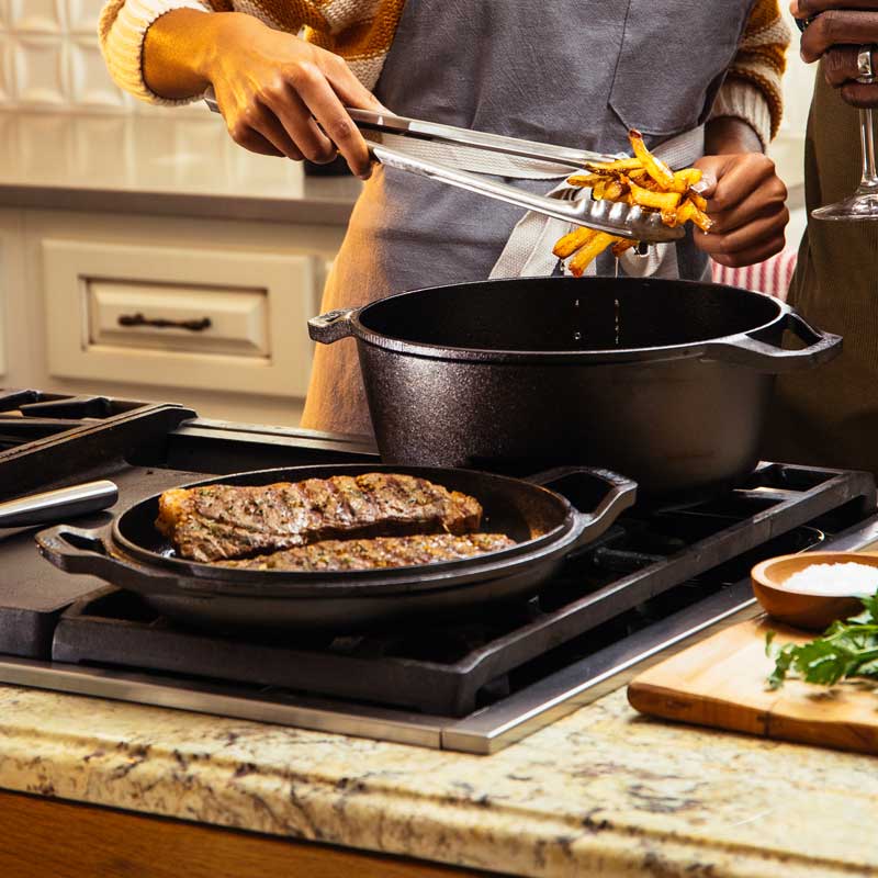 Lodge Heritage Chef Collection 6 Quart Double Dutch Oven - Image 4