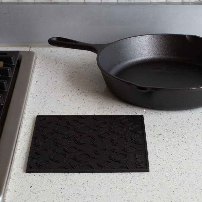 Lodge Heritage Silicone Trivets - Image 14