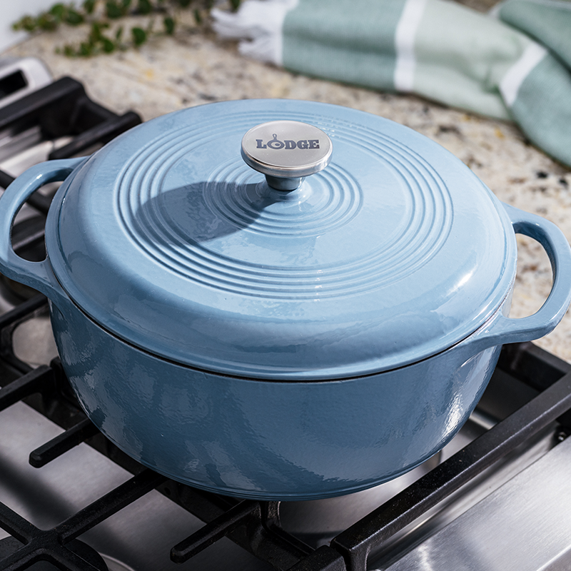Lodge Heritage Essential Enamel Dutch Oven - Image 215