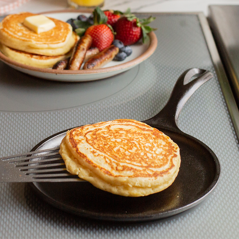 Lodge Heritage Cast Iron Griddle - Image 6