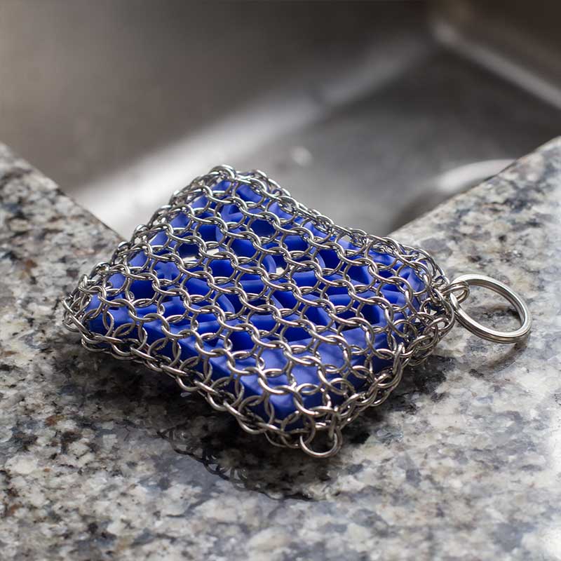 Lodge Heritage Chainmail Scrubbing Pad - Image 6