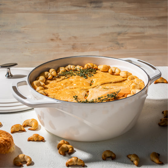 Lodge Heritage USA Enamel™ Cast Iron Dutch Oven - Image 21