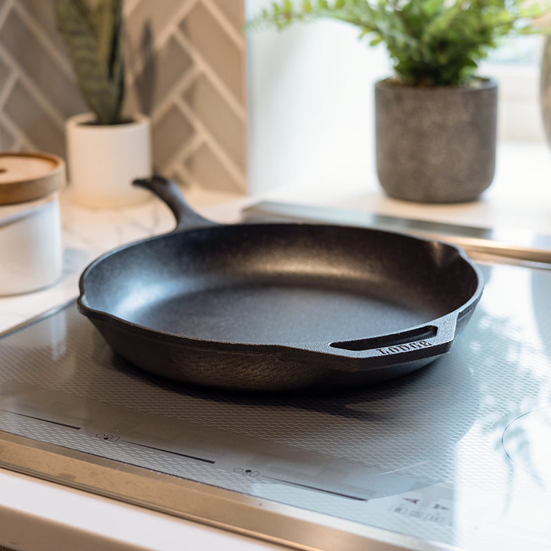 Lodge Heritage Chef Collection Skillets - Image 48