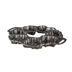 Alternative view of Lodge Heritage Seasoned Cast Iron Holiday Wreath Pan
