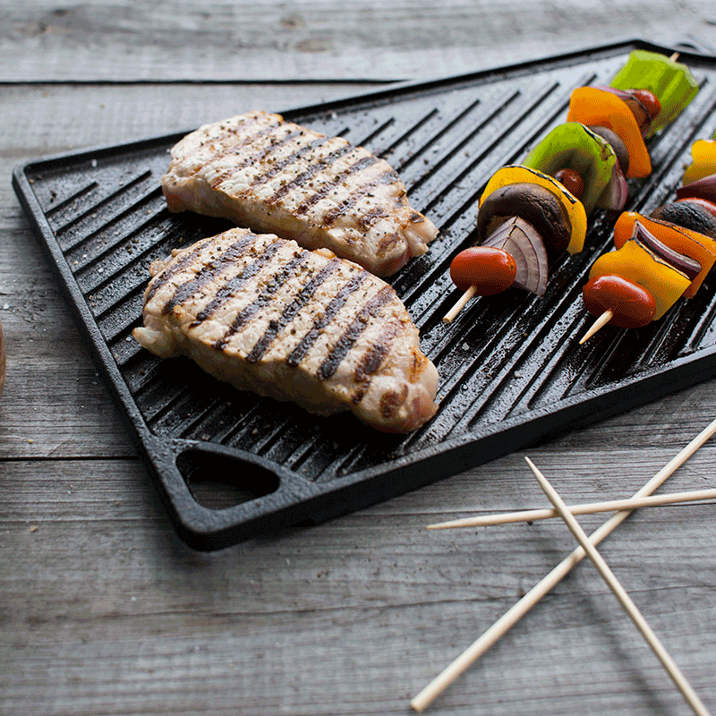 Lodge Heritage 16.75 x 9.5 Inch Double Play Reversible Grill/Griddle - Image 6