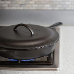 Alternative view of Lodge Heritage Cast Iron Lid
