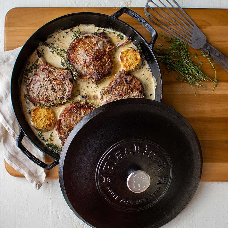Lodge Heritage Blacklock 4 Quart Lightweight Cast Iron Braiser - Image 5