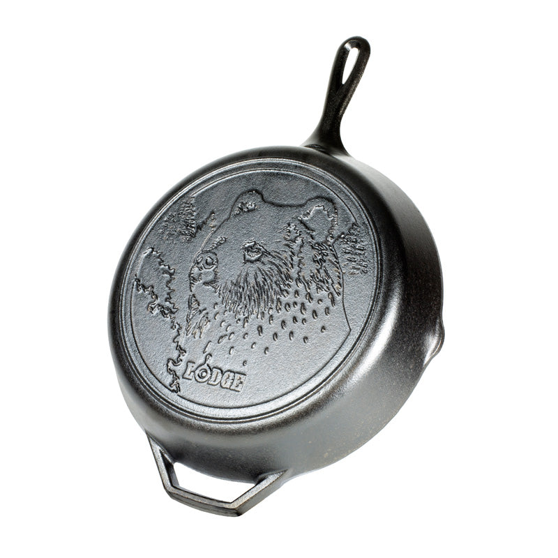 Lodge Heritage Wildlife Series™ 12 Inch Cast Iron Bear Skillet - Image 7