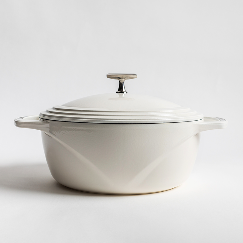 Lodge Heritage USA Enamel™ Cast Iron Dutch Oven - Image 41