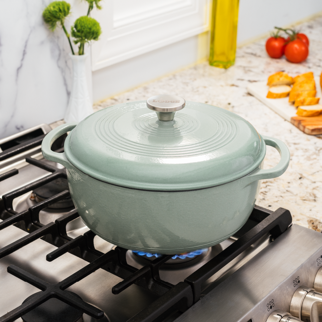 Lodge Heritage Essential Enamel Dutch Oven - Image 212