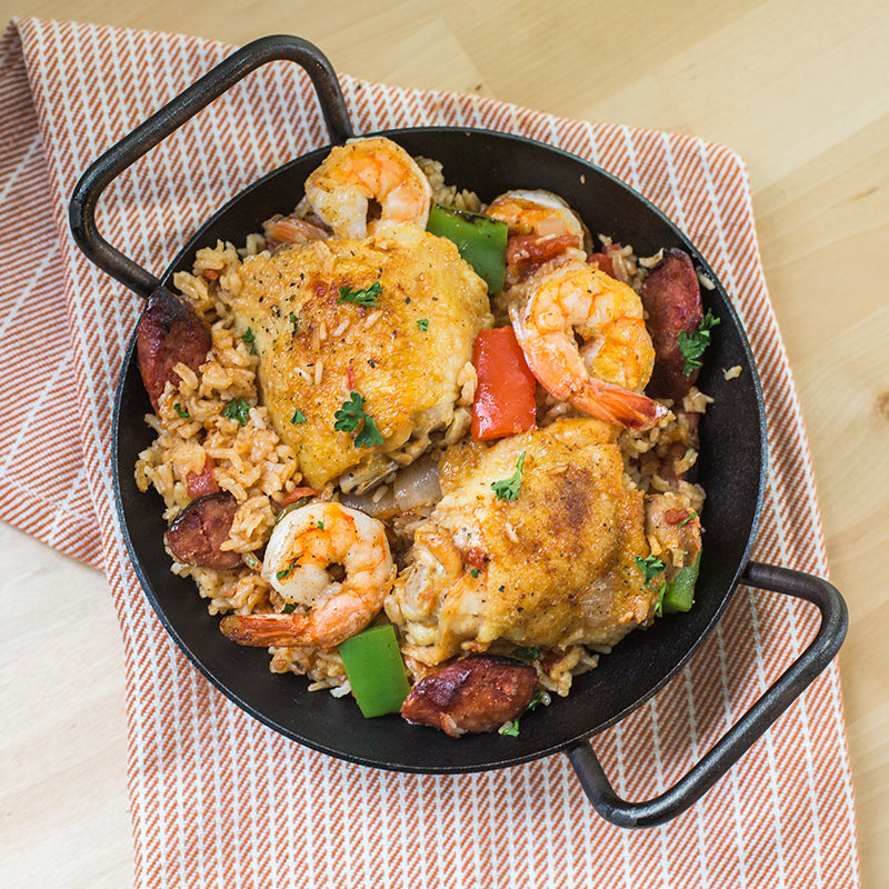 Lodge Heritage Carbon Steel Dual Handle Pan - Image 3