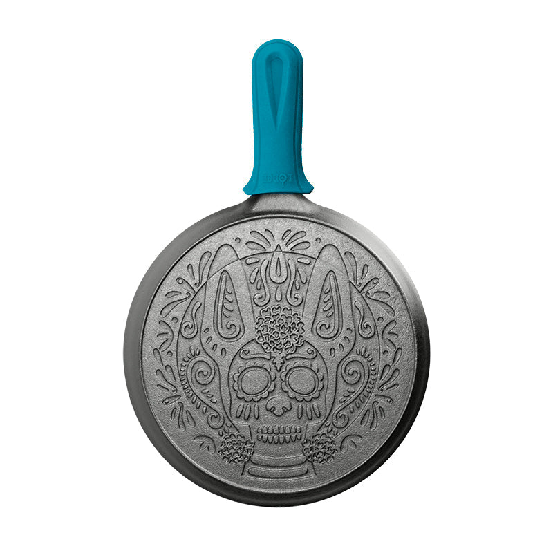 Lodge Heritage 10.5 Inch Seasoned Cast Iron Xolo Sugar Skull Griddle with Deluxe Handle Holder - Image 6