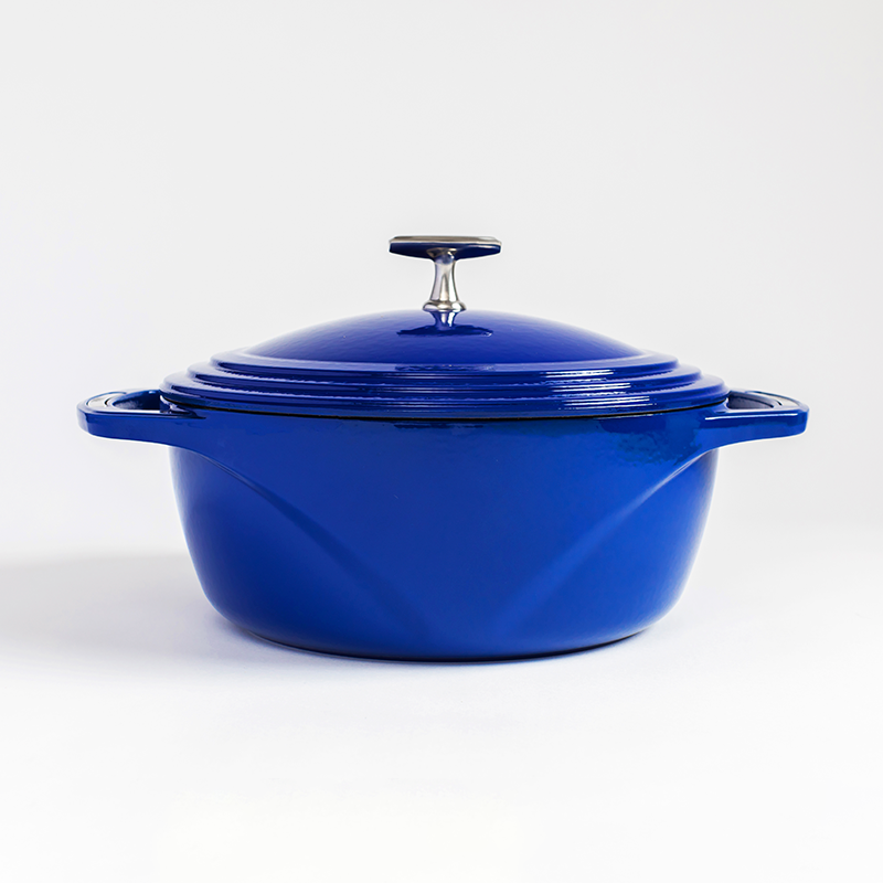 Lodge Heritage USA Enamel™ Cast Iron Dutch Oven - Image 95