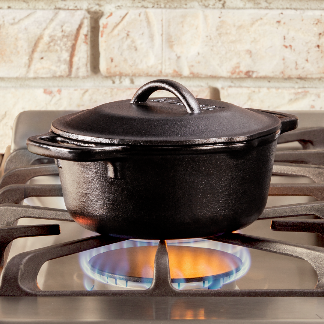 Lodge Heritage Cast Iron Dutch Ovens - Image 6