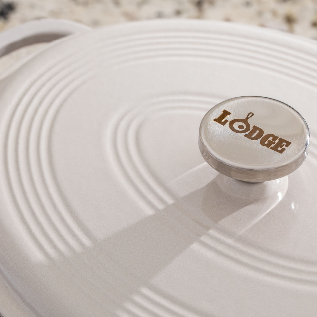 Lodge Heritage Essential Enamel Oval Dutch Oven - Image 8